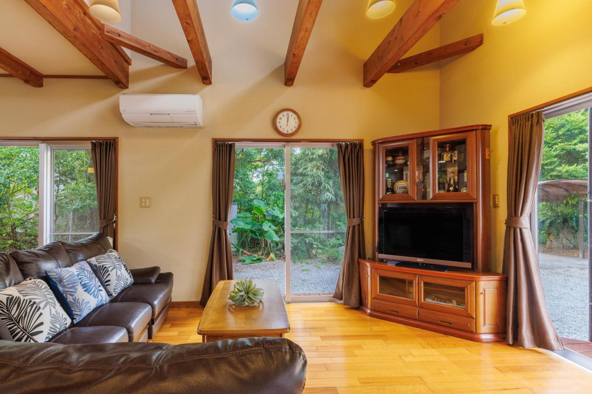 Cottage Muinochichi Motobu Exterior photo